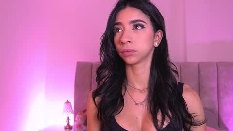 sara_lopee1 online show from 19, 12, 2025