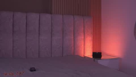 sara_lopee1 online show from 10, 3, 2026