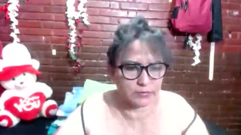 Sara love online show from 4, 5, 2026