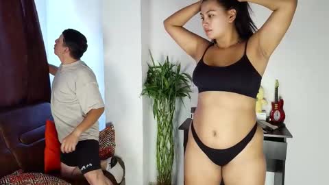 SARA MIK666 online show from 9, 10, 2025