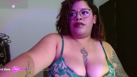 Snapshot of sara_morales17 chatting on 27, 9, 2025 sara online show from 27, 9, 2025