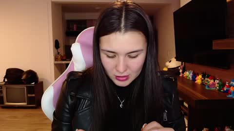 Sara online show from 5, 3, 2025