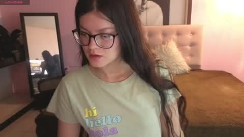 sara_valderrama_ online show from 15, 5, 2026