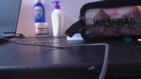 Sara Valkyria online show from 3, 10, 2025