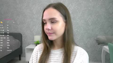 Snapshot of sara_whooops chatting on 3, 11, 2025 Im Sara online show from 3, 11, 2025