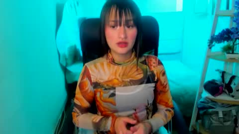 Sarah Ramirez online show from 15, 12, 2024