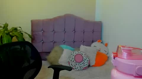Sarah Ramirez online show from 16, 12, 2024