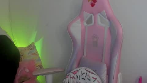 Sarah Ramirez online show from 27, 12, 2024
