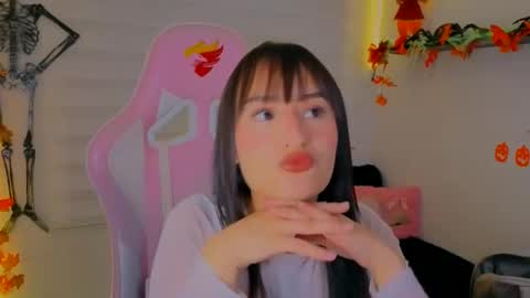 Sarah Ramirez online show from 18, 10, 2025