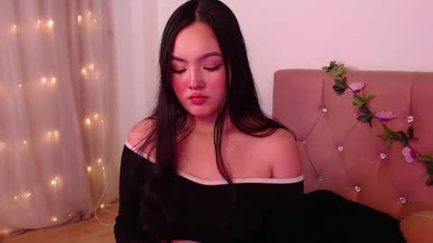 Snapshot of saraa_swett chatting on 26, 1, 2025 online show from 26, 1, 2025