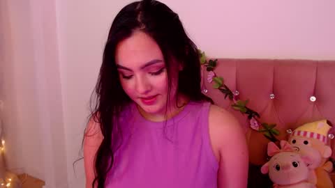 Snapshot of saraa_swett chatting on 13, 2, 2025 online show from 13, 2, 2025
