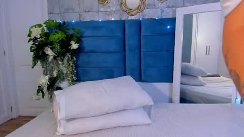 Sara Alvarezx online show from 25, 6, 2026