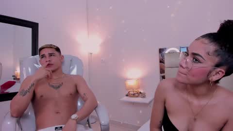 Sara And Stiven online show from 6, 2, 2025