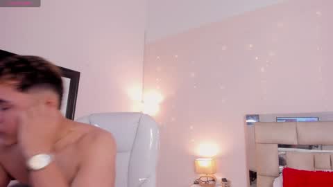 Sara And Stiven online show from 8, 2, 2025