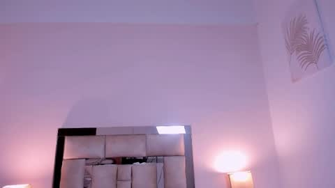 Sara And Stiven online show from 8, 3, 2025