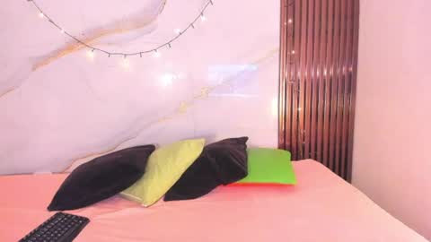 Snapshot of saraapril_1 chatting on 14, 7, 2026 SARAHGIL online show from 14, 7, 2026