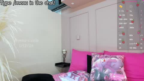SaraAvila  online show from 1, 12, 2024