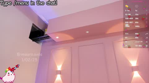 SaraAvila  online show from 2, 2, 2025