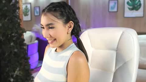 Sara Belmont online show from 29, 9, 2025