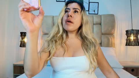 sarablonde_t online show from 21, 3, 2026