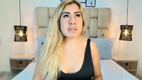 sarablonde_t online show from 11, 5, 2026