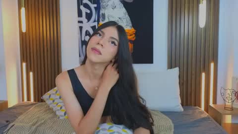 Snapshot of saracutie_ chatting on 29, 4, 2026 Sara online show from 29, 4, 2026