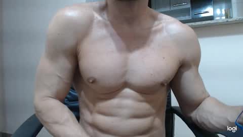 saradorj92 online show from 16, 12, 2024