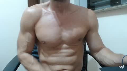 saradorj92 online show from 4, 2, 2025