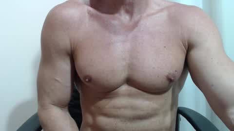 Snapshot of saradorj92 chatting on 14, 1, 2026 saradorj92 online show from 14, 1, 2026