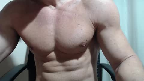 saradorj92 online show from 16, 3, 2026