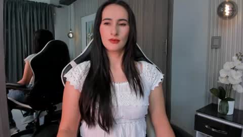  Sara Gomez  online show from 26, 6, 2026