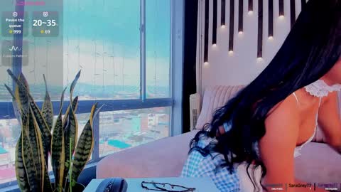 Snapshot of saragrey31 chatting on 13, 12, 2024 Sara Grey online show from 13, 12, 2024