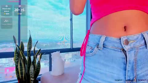 Snapshot of saragrey31 chatting on 17, 2, 2025 Sara Grey online show from 17, 2, 2025