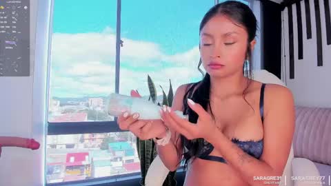 Sara Grey online show from 30, 4, 2026