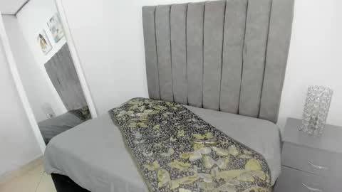 sarah__bigboobs online show from 8, 3, 2025