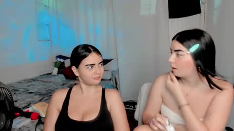 Snapshot of sarah_angelll chatting on 8, 2, 2025 sarah online show from 8, 2, 2025