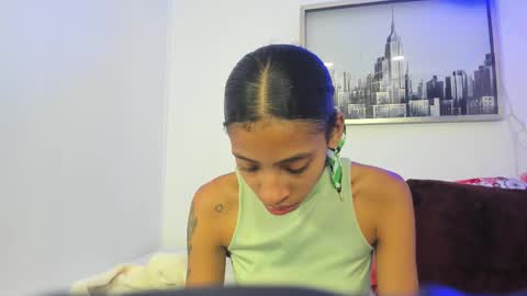 sarah_ashbourne online show from 8, 10, 2025