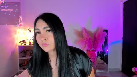 Sarah Valkiria  IG  Sar lanister online show from 19, 2, 2025