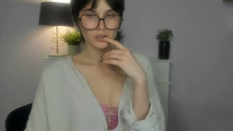 Snapshot of sarah_desire01 chatting on 20, 5, 2026 Sarah online show from 20, 5, 2026
