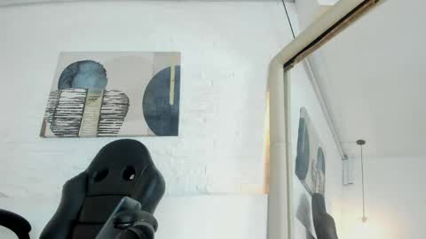 sarah_gothicgirl online show from 20, 5, 2026