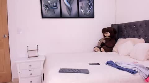 Snapshot of sarah_marquez_ chatting on 18, 2, 2025 Sarah Marquez online show from 18, 2, 2025