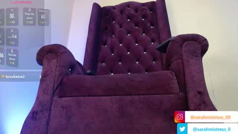 Snapshot of sarah_mistress_ chatting on 7, 11, 2025 Sarah online show from 7, 11, 2025