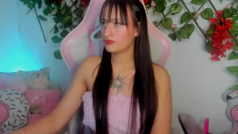 Sarah Ramirez online show from 24, 12, 2024