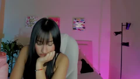 Sarah Ramirez online show from 12, 3, 2025