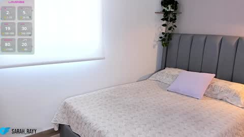 sarah_rayy online show from 19, 1, 2025