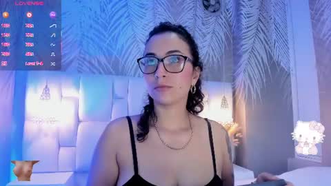 Snapshot of sarah_sluty chatting on 7, 7, 2026 Sarah online show from 7, 7, 2026