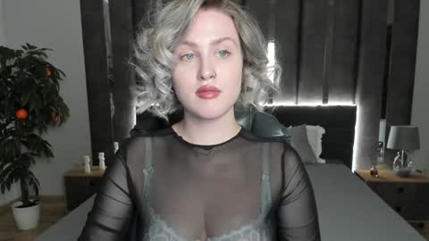 Sarah online show from 2, 12, 2024