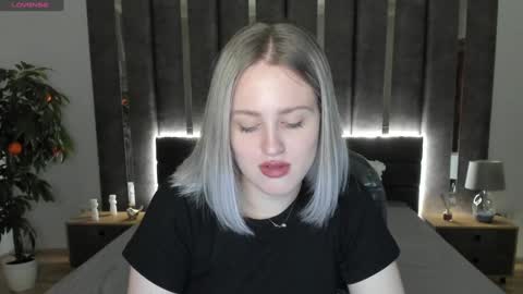 Sarah online show from 7, 12, 2024