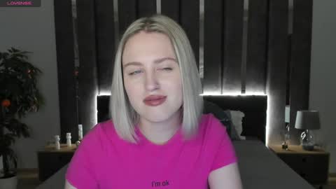 Sarah online show from 12, 12, 2024