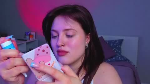 Sarah online show from 8, 6, 2026